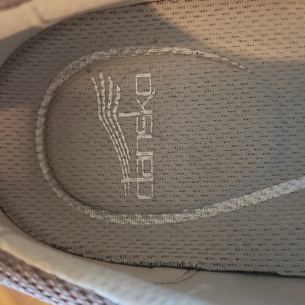 Dansko Henrietta Sneakers - Picture 3 of 8